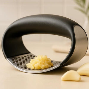 Efficient Garlic Mincing